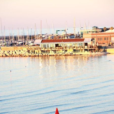 Hotel Excelsior Fano Dış mekan fotoğraf